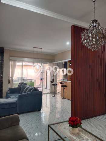 For Sale! Premium House LT 200m2 Desain Elegan di Harapan Indah For Sale! Premium House LT 200m2 Desain Elegan di Harapan Indah