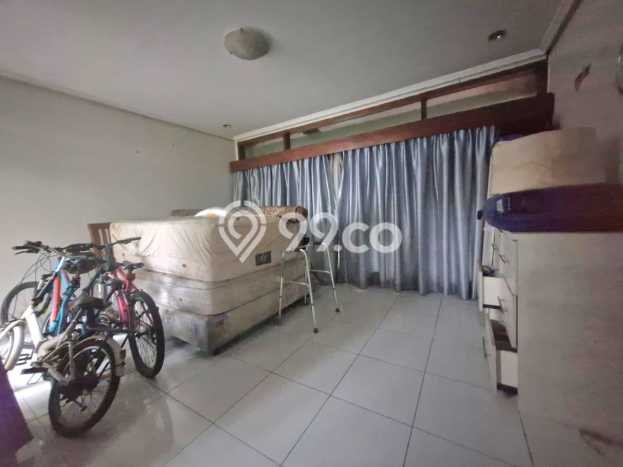 Rumah Mewah LB 500m2 Siap Pakai Desain Elegan di Pondok Kelapa, Jakarta Timur Rumah Mewah LB 500m2 Siap Pakai Desain Elegan di Pondok Kelapa, Jakarta Timur