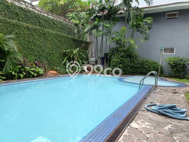 Dijual Rumah Premium dengan Fasilitas Sekitar Komplit di Menteng, Jakarta Pusat Dijual Rumah Premium dengan Fasilitas Sekitar Komplit di Menteng, Jakarta Pusat