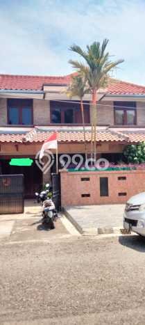 Siap Huni Rumah Mewah 4 Kamar di Cakung Dekat ke Mana Saja Siap Huni Rumah Mewah 4 Kamar di Cakung Dekat ke Mana Saja