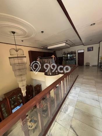 Jual Rumah Luas Megah Dengan View Eksklusif di Pulomas, Jakarta Timur Jual Rumah Luas Megah Dengan View Eksklusif di Pulomas, Jakarta Timur