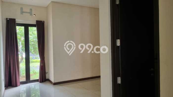 Ready to Use! Luxury House LT 300m2 Desain Elegan di harapan indah Ready to Use! Luxury House LT 300m2 Desain Elegan di harapan indah