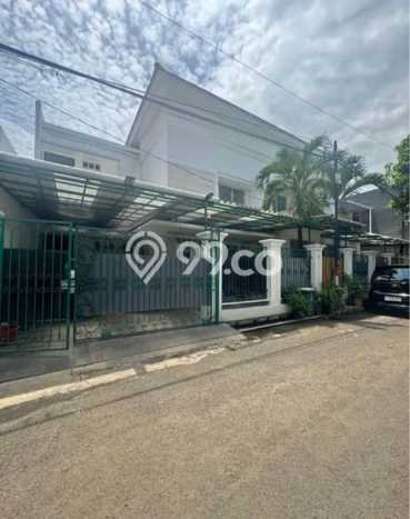 Rumah Luxury Modern Tanpa Renovasi di Rawamangun Jakarta Timur Rumah Luxury Modern Tanpa Renovasi di Rawamangun Jakarta Timur