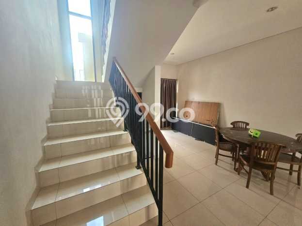 Rumah Minimalis 3 KT di Harapan Indah Bekasi Semi Furnished Rumah Minimalis 3 KT di Harapan Indah Bekasi Semi Furnished