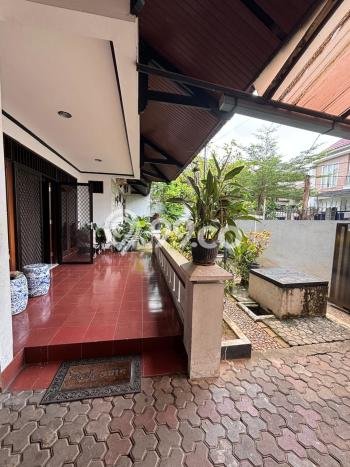 Jual Rumah Luas Megah Dengan View Eksklusif di Pulomas, Jakarta Timur Jual Rumah Luas Megah Dengan View Eksklusif di Pulomas, Jakarta Timur
