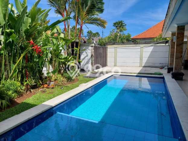 Rumah Kontrakan Badung LT 275m2 LB 150m2 Area Kerobokan Rumah Kontrakan Badung LT 275m2 LB 150m2 Area Kerobokan