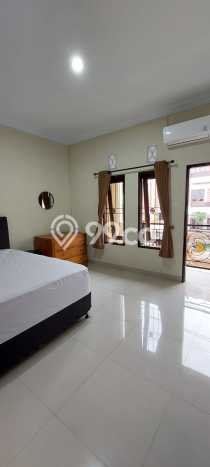 Disewakan! Rumah 5 Kamar Tidur &
3 Kamar Mandi di Kerobokan, Badung Disewakan! Rumah 5 Kamar Tidur &
3 Kamar Mandi di Kerobokan, Badung