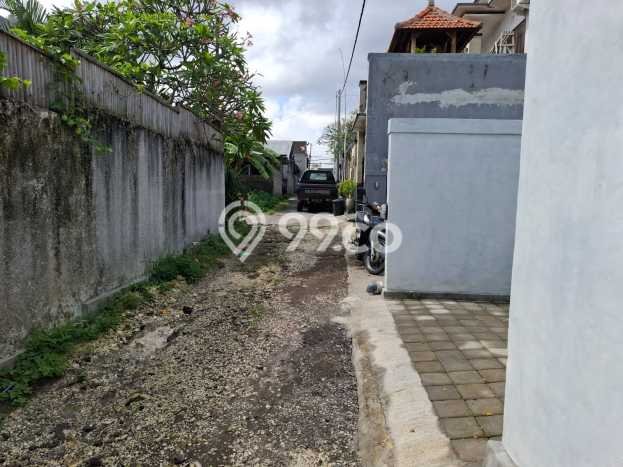 Rumah Kontrakan Badung LT 200m2 LB 160m2 Area Tibubeneng Rumah Kontrakan Badung LT 200m2 LB 160m2 Area Tibubeneng