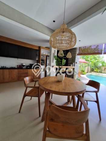 Disewakan Rumah Harga Terjangkau di Kerobokan Kelod Badung Punya 2 KT Disewakan Rumah Harga Terjangkau di Kerobokan Kelod Badung Punya 2 KT