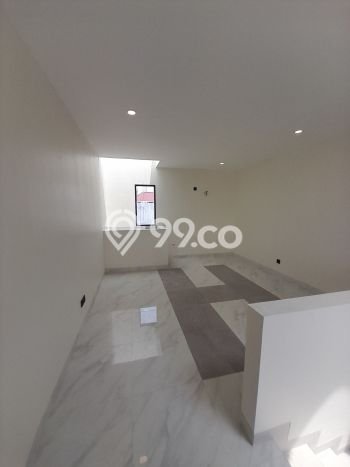Dijual Rumah Eksklusif 3 KT di Muara Karang, Jakarta Utara Dijual Rumah Eksklusif 3 KT di Muara Karang, Jakarta Utara