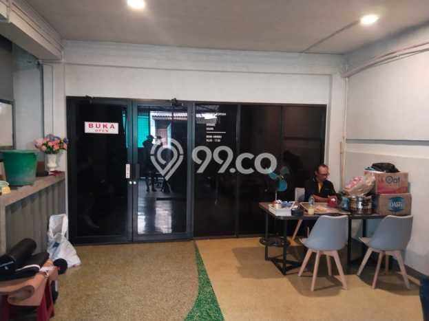 Ruko Dijual di Tambora Jakarta Barat dengan Luas Bangunan 580m2 Ruko Dijual di Tambora Jakarta Barat dengan Luas Bangunan 580m2