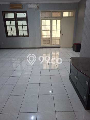 Rumah Sewa Jakarta Utara LT 120m2 LB 210m2 Area Muara Karang Rumah Sewa Jakarta Utara LT 120m2 LB 210m2 Area Muara Karang