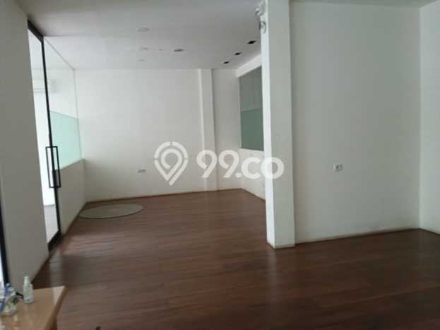 Unit Ruko Disewa Lokasi Kelapa Gading, Jakarta Utara Spesifikasi Luas Bangunan 450m2 Unit Ruko Disewa Lokasi Kelapa Gading, Jakarta Utara Spesifikasi Luas Bangunan 450m2