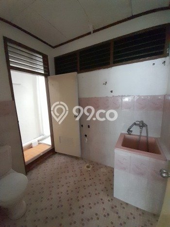 Rumah Luxury Modern Siap Huni di Pluit Jakarta Utara Rumah Luxury Modern Siap Huni di Pluit Jakarta Utara
