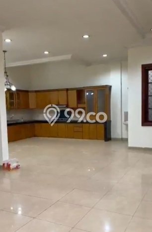 Disewakan! Rumah 5 Kamar Tidur &
4 Kamar Mandi di Muara Karang, Jakarta Utara Disewakan! Rumah 5 Kamar Tidur &
4 Kamar Mandi di Muara Karang, Jakarta Utara