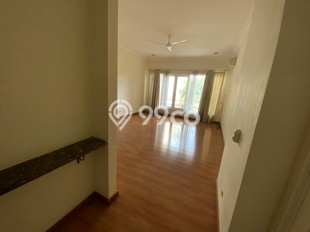 PREMIUM CHOICE! Rumah kawasan , 5 KM, Lingkungan Asri, Luas 550m2m² Bangunan 600m2m² PREMIUM CHOICE! Rumah kawasan , 5 KM, Lingkungan Asri, Luas 550m2m² Bangunan 600m2m²