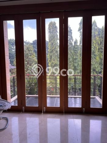 Rumah Sewa Bandung LT 164m2 LB 350m2 Kawasan Ciumbuleuit Rumah Sewa Bandung LT 164m2 LB 350m2 Kawasan Ciumbuleuit