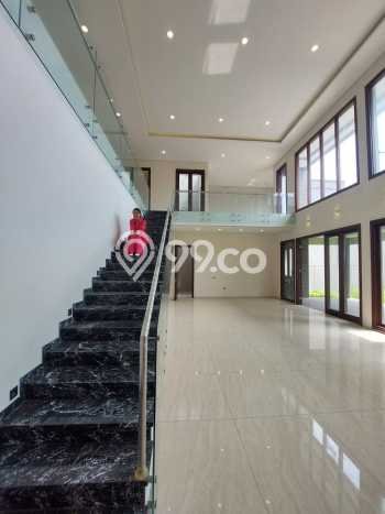 SPECIAL OFFER! Rumah Asri area , LT 700m2m² Bangunan 700m2m² SPECIAL OFFER! Rumah Asri area , LT 700m2m² Bangunan 700m2m²