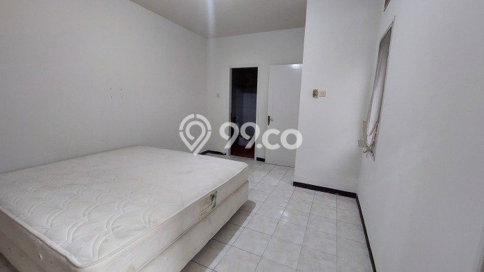 Rumah Disewakan Bandung LT 144m2 LB 80m2 Area Kota Baru Parahyangan Rumah Disewakan Bandung LT 144m2 LB 80m2 Area Kota Baru Parahyangan