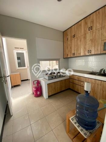 Disewakan Rumah Murah di Kota Baru Parahyangan Bandung dengan 2 KT Disewakan Rumah Murah di Kota Baru Parahyangan Bandung dengan 2 KT