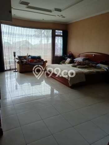 Rumah Terawat di , Bandung, Luas 150m2m² LB 300m2m² DIJUAL CEPAT! Rumah Terawat di , Bandung, Luas 150m2m² LB 300m2m² DIJUAL CEPAT!