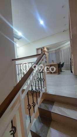 Rumah sewa siap pakai 4 Kamar Tidur di Kota Baru Parahyangan, Bandung Rumah sewa siap pakai 4 Kamar Tidur di Kota Baru Parahyangan, Bandung