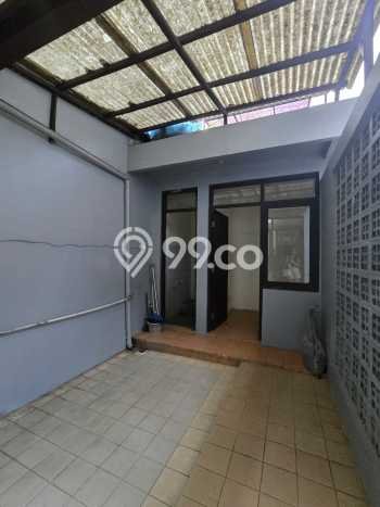 Disewakan! Rumah 3 Kamar Tidur &
2 Kamar Mandi di Kota Baru Parahyangan, Bandung Disewakan! Rumah 3 Kamar Tidur &
2 Kamar Mandi di Kota Baru Parahyangan, Bandung