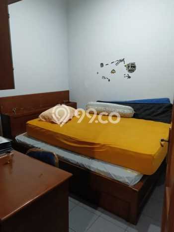 Rumah Terawat di , Bandung, Luas 150m2m² LB 300m2m² DIJUAL CEPAT! Rumah Terawat di , Bandung, Luas 150m2m² LB 300m2m² DIJUAL CEPAT!