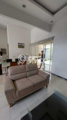 Disewakan! Rumah 2 Kamar Tidur &
1 Kamar Mandi di Kota Baru Parahyangan, Bandung Disewakan! Rumah 2 Kamar Tidur &
1 Kamar Mandi di Kota Baru Parahyangan, Bandung