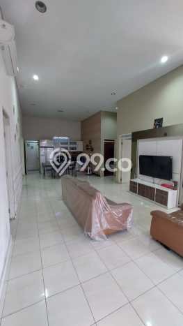 Sewa Rumah Harga Terjangkau di Kota Baru Parahyangan Bandung dengan 4 Kamar Tidur Sewa Rumah Harga Terjangkau di Kota Baru Parahyangan Bandung dengan 4 Kamar Tidur