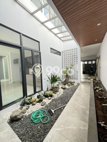 Jarang Ada! Rumah Sewa 4 Kamar Bagus Siap Huni Kota Baru Parahyangan Jarang Ada! Rumah Sewa 4 Kamar Bagus Siap Huni Kota Baru Parahyangan