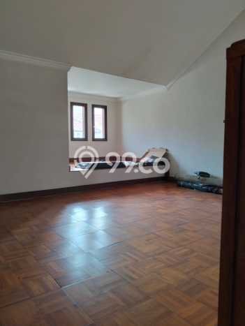 Jarang Ada! Rumah Sewa 3 Kamar Bagus Siap Huni Kota Baru Parahyangan Jarang Ada! Rumah Sewa 3 Kamar Bagus Siap Huni Kota Baru Parahyangan