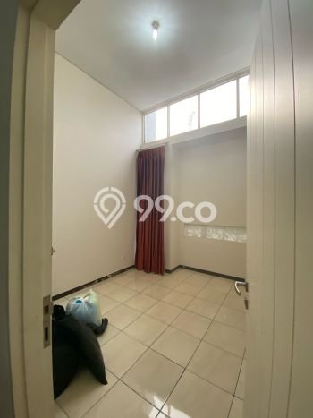 Jarang Ada! Rumah Sewa 3 Kamar Nyaman Siap Huni Kota Baru Parahyangan Jarang Ada! Rumah Sewa 3 Kamar Nyaman Siap Huni Kota Baru Parahyangan