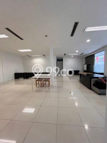 Kantor untuk Disewa di Pusat Jakarta Selatan Luas Bangunan 160m2 Kantor untuk Disewa di Pusat Jakarta Selatan Luas Bangunan 160m2