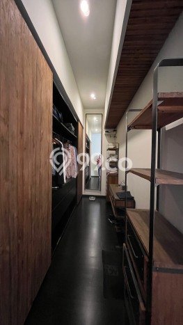 Disewakan! Rumah 4 Kamar Tidur &
4 Kamar Mandi di Kemang, Jakarta Selatan Disewakan! Rumah 4 Kamar Tidur &
4 Kamar Mandi di Kemang, Jakarta Selatan