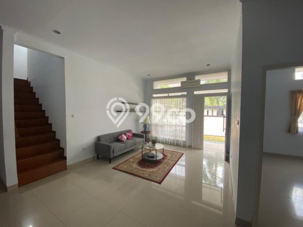 Rumah sewa siap pakai 4 KT di Kemang, Jakarta Selatan Rumah sewa siap pakai 4 KT di Kemang, Jakarta Selatan