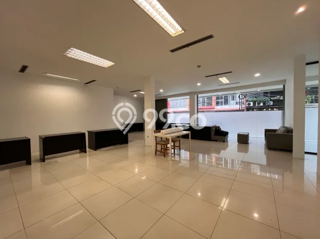 Kantor untuk Disewa di Pusat Jakarta Selatan Luas Bangunan 160m2 Kantor untuk Disewa di Pusat Jakarta Selatan Luas Bangunan 160m2