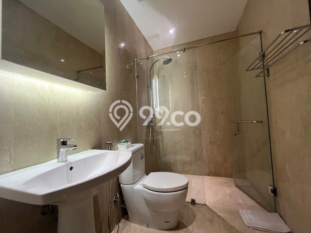 Dijual Apartemen Luxury di Sudirman 3 Kamar & 1 Kamar Mandi Dijual Apartemen Luxury di Sudirman 3 Kamar & 1 Kamar Mandi