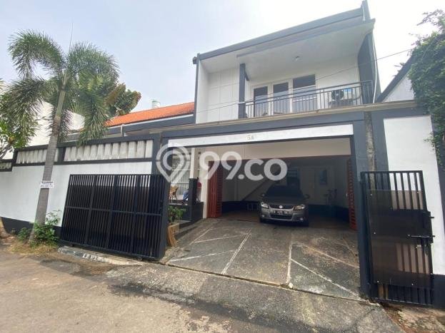 Rumah Disewakan Jakarta Selatan LT 210m2 LB 250m2 Area Ampera Rumah Disewakan Jakarta Selatan LT 210m2 LB 250m2 Area Ampera