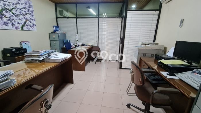 KAWASAN PREMIUM! Ruko Kawasan Kemayoran, Luas 74m2m², Akses Utama KAWASAN PREMIUM! Ruko Kawasan Kemayoran, Luas 74m2m², Akses Utama