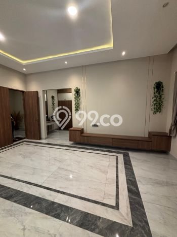 For Sale! Premium House LT 190m2 Desain Elegan di Permata Buana For Sale! Premium House LT 190m2 Desain Elegan di Permata Buana