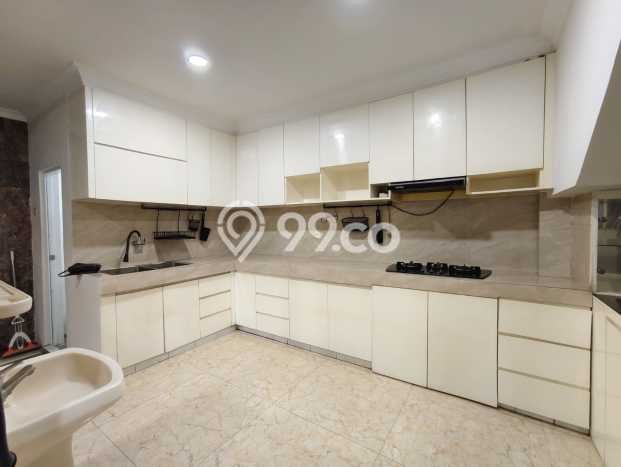 Rumah Elit LB 350m2 Siap Huni Desain Elegan di Pasar Baru, Jakarta Pusat Rumah Elit LB 350m2 Siap Huni Desain Elegan di Pasar Baru, Jakarta Pusat