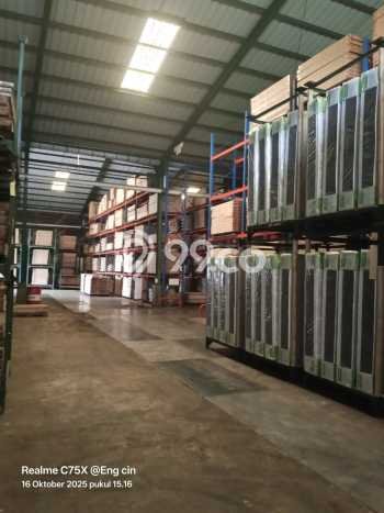 Unit Gudang Disewakan di Tangerang Kota di Area Ramai & Strategis Unit Gudang Disewakan di Tangerang Kota di Area Ramai & Strategis