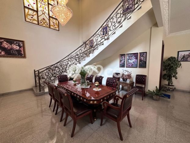 Dijual Rumah Mewah Megah Dengan View Cantik di BSD, Tangerang Dijual Rumah Mewah Megah Dengan View Cantik di BSD, Tangerang