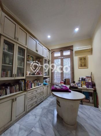 Hunian Super Mewah dengan Akses Paling Strategis di Pondok Indah, Jakarta Selatan Hunian Super Mewah dengan Akses Paling Strategis di Pondok Indah, Jakarta Selatan