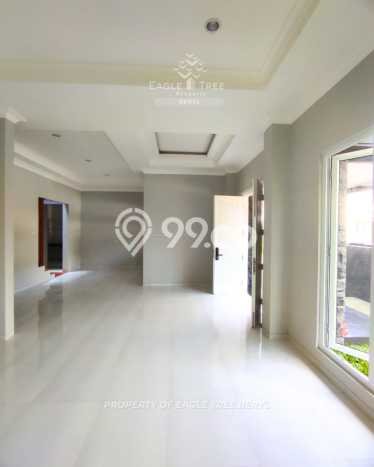 Rumah Luxury Modern Siap Huni di Bintaro Tangerang Selatan Rumah Luxury Modern Siap Huni di Bintaro Tangerang Selatan