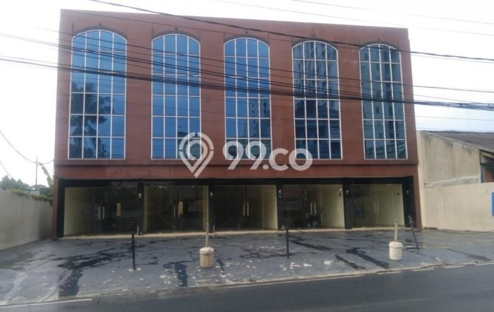 Ruko Dijual di Jakarta Selatan LT 147m2 & LB 227m2 Lokasi Terbaik! Ruko Dijual di Jakarta Selatan LT 147m2 & LB 227m2 Lokasi Terbaik!