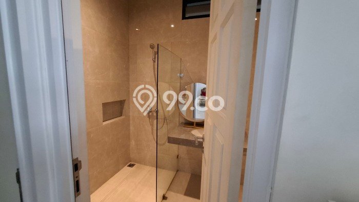 Rumah Elit Modern Siap Huni di BSD Tangerang Rumah Elit Modern Siap Huni di BSD Tangerang