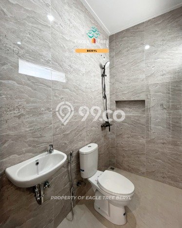 Rumah Luxury Modern Tanpa Renovasi di Bintaro Tangerang Selatan Rumah Luxury Modern Tanpa Renovasi di Bintaro Tangerang Selatan