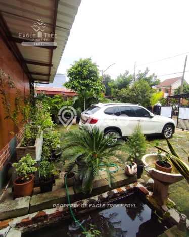 Rumah Mewah Akses Mudah di Tangerang Selatan Semi Furnished Rumah Mewah Akses Mudah di Tangerang Selatan Semi Furnished
